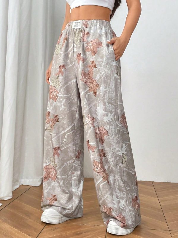 Women's Maple Leaf & Letter Print Pocketed Wide Leg Loose Casual Pants
