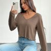 Fashionable Wavy Edge V-Neck Long-Sleeved T-Shirt Suitable For Autumn And Winter