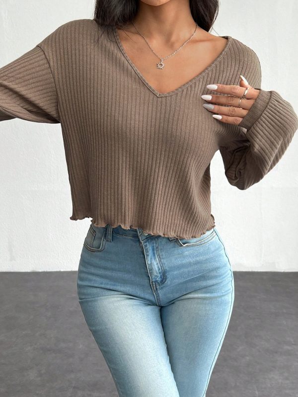 Fashionable Wavy Edge V-Neck Long-Sleeved T-Shirt Suitable For Autumn And Winter