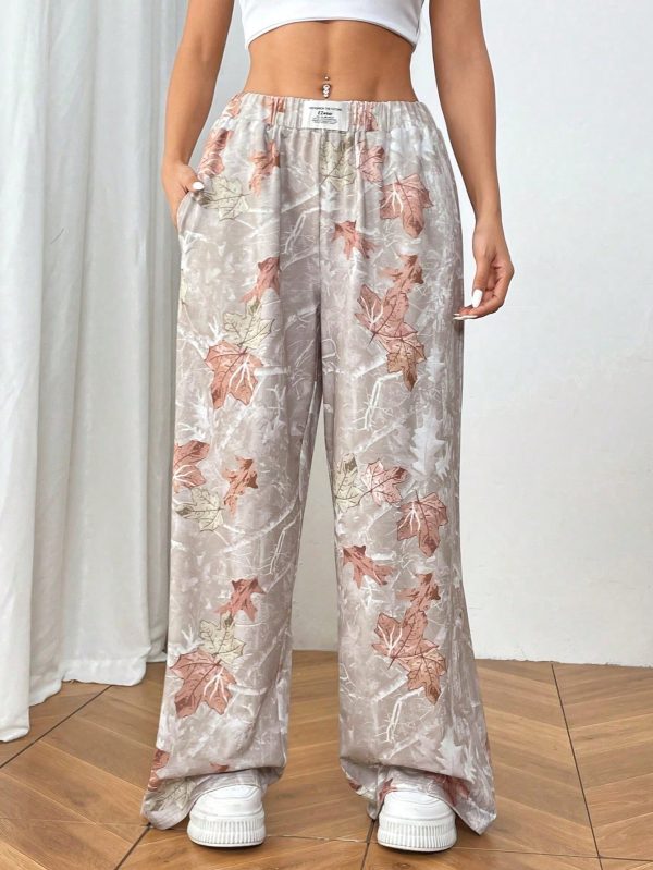 Women's Maple Leaf & Letter Print Pocketed Wide Leg Loose Casual Pants