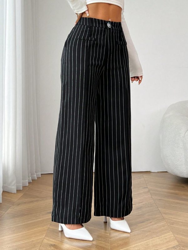 Black And White Striped Women's Suit Pants Suitable For Commuting